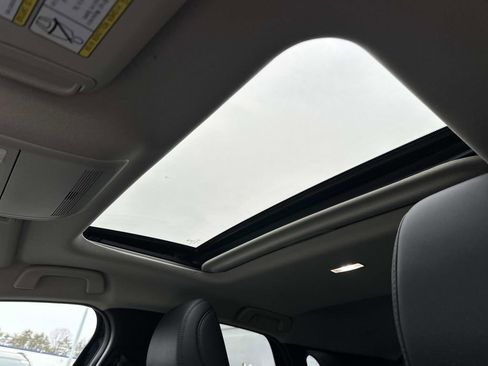 Used 2025 MAZDA CX-30 AWD 2.5 S w/ Premium Package image 27