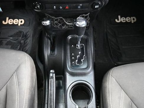 Used 2014 Jeep Wrangler Sahara w/ Dual Top Group AWD/4WD image 21