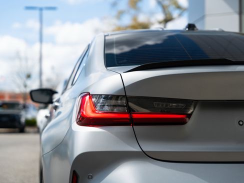 Used 2023 BMW M3 Competition image 43