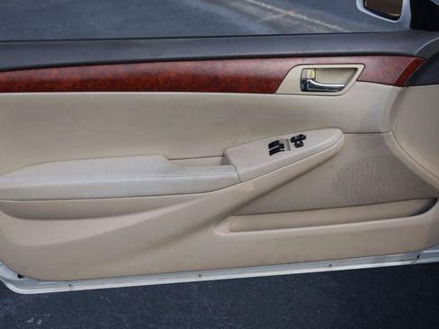 Used 2006 Toyota Solara SLE FWD image 22
