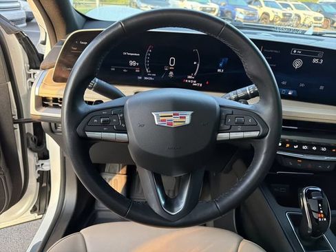 Used 2024 Cadillac XT4 Premium Luxury w/ Active Safety Package AWD/4WD image 24