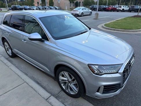 Used 2021 Audi Q7 3.0T Prestige AWD/4WD image 8