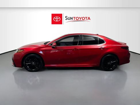 Used 2022 Toyota Camry XSE FWD image 30