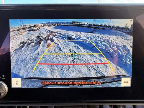 Used 2025 Toyota RAV4 XLE image 16