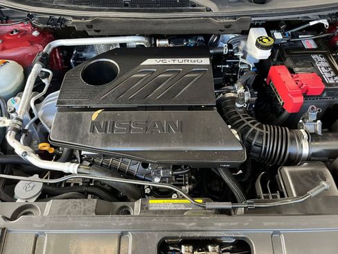 Used 2025 Nissan Rogue SV image 33