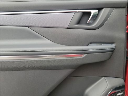 New 2026 Buick Enclave Sport Touring w/ Power Package FWD image 15