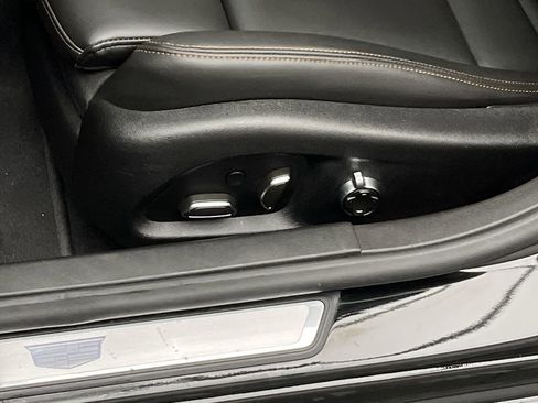 Certified 2022 Cadillac CT5 Sport w/ Technology Package image 11