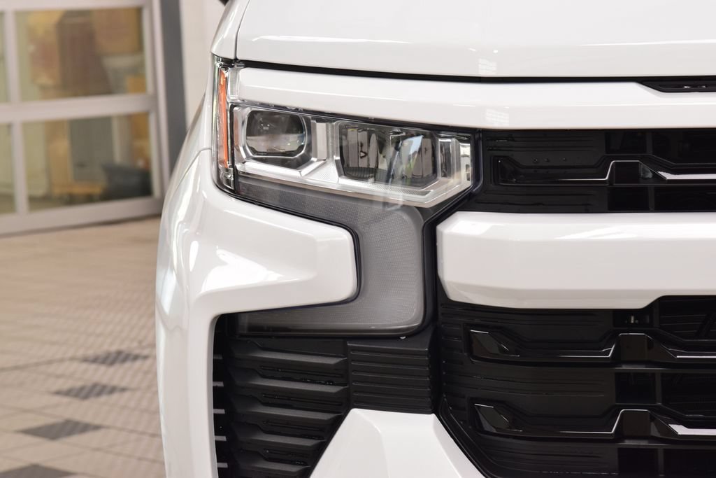 New 2026 Chevrolet Silverado 1500 RST w/ Z71 Off-Road Package AWD/4WD image 12