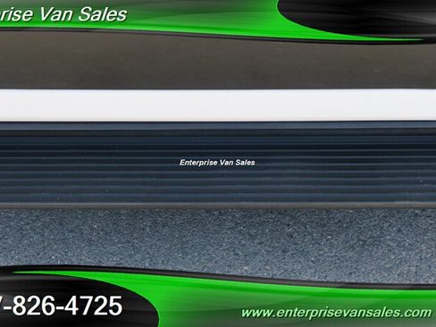 Used 2023 Ford Transit 350 XLT RWD image 11