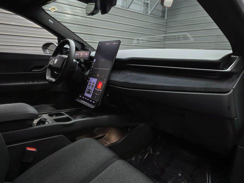 Used 2023 Fisker Ocean Sport FWD image 12