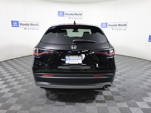 New 2027 Honda HR-V Sport image 4
