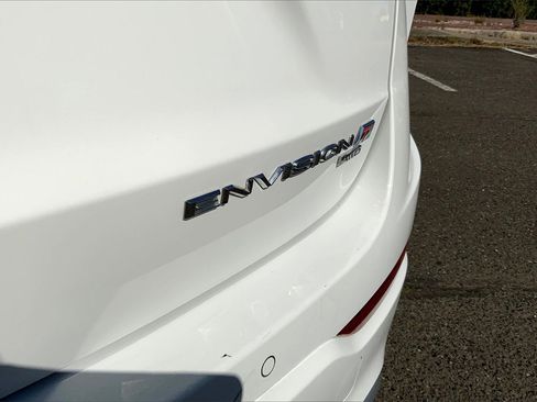 Used 2019 Buick Envision Premium w/ Driver Confidence Package image 34