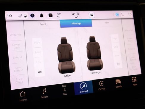 Used 2022 Jeep Grand Cherokee Overland w/ Luxury Tech Group IV image 58