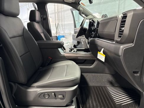 New 2026 Chevrolet Silverado 3500 LTZ w/ LTZ Plus Package AWD/4WD image 36