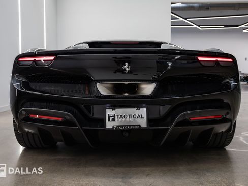 Used 2023 Ferrari 296 GTS RWD image 13