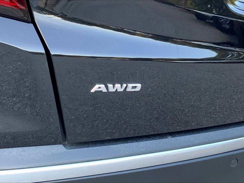 Used 2022 Cadillac XT5 Luxury image 17