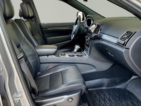 Used 2019 Jeep Grand Cherokee High Altitude AWD/4WD image 28