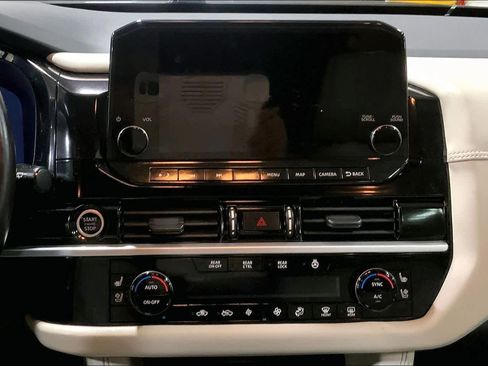 Used 2022 Nissan Pathfinder Platinum w/ Lighting Package (N93) image 6