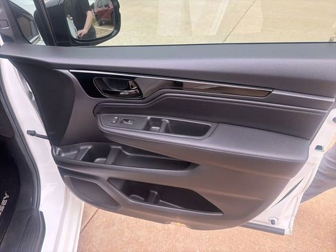 Used 2024 Honda Odyssey Elite image 40