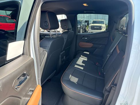 New 2026 GMC Canyon AT4 image 21