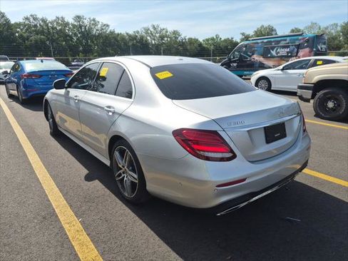 Used 2018 Mercedes-Benz E 300 image 9
