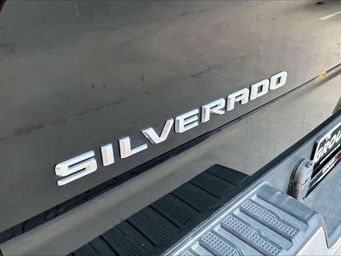 Used 2019 Chevrolet Silverado 1500 LT w/ Texas Edition RWD image 36