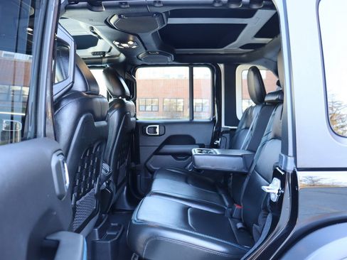 Used 2022 Jeep Wrangler Unlimited Rubicon 4xe image 15