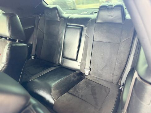 Used 2015 Dodge Challenger R/T Scat Pack w/ Leather Interior Group RWD image 27