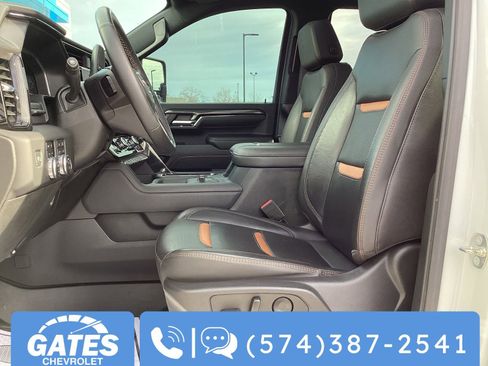 Used 2024 GMC Sierra 2500 AT4 w/ AT4 Premium Plus Package image 14