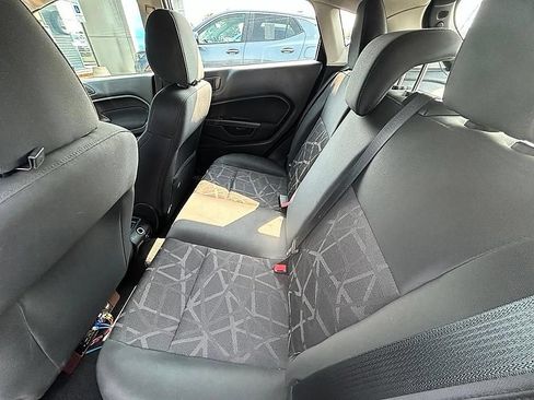 Used 2013 Ford Fiesta SE FWD image 14