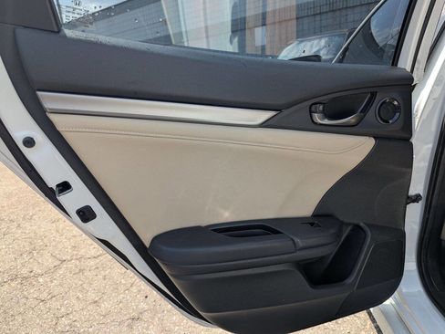 Used 2020 Honda Civic EX-L image 14