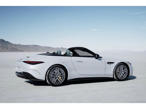 New 2025 Mercedes-Benz SL 55 AMG 4MATIC image 19