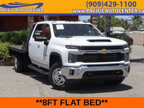 Used 2024 Chevrolet Silverado 3500 LT w/ Convenience Package AWD/4WD image 1
