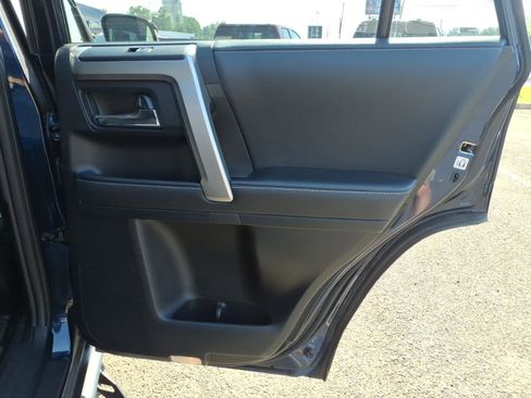 Used 2024 Toyota 4Runner SR5 Premium w/ Moonroof Package AWD/4WD image 26
