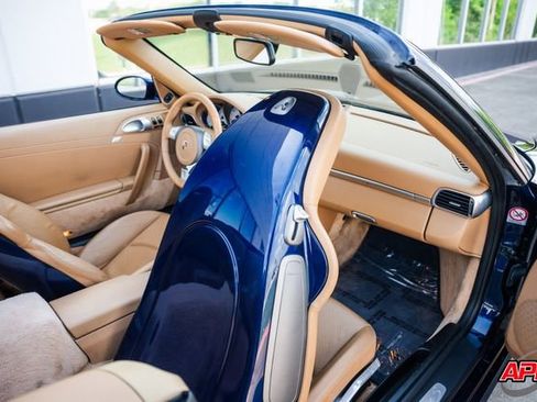 Used 2006 Porsche 911 Carrera 4S image 4
