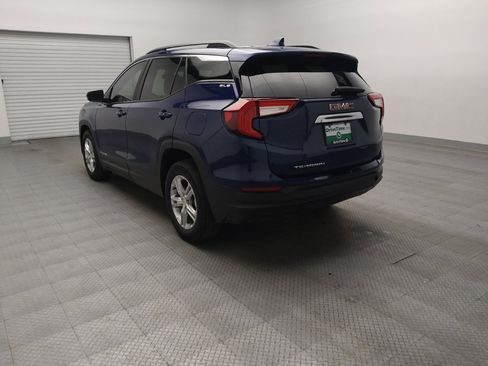 Used 2022 GMC Terrain SLE w/ Driver Convenience Package FWD image 5