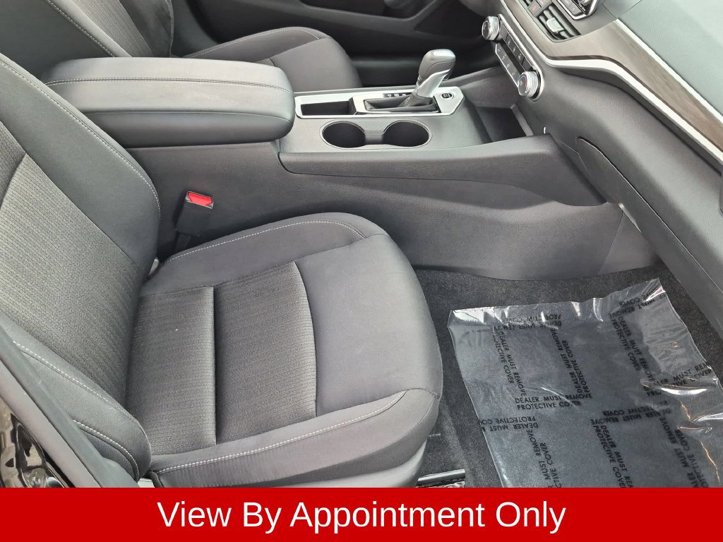 Used 2025 Nissan Altima 2.5 SV FWD image 27