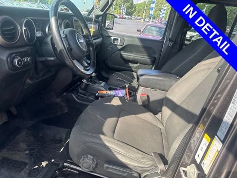 Used 2018 Jeep Wrangler Unlimited Sport S AWD/4WD image 10
