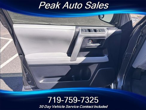 Used 2011 Toyota 4Runner SR5 image 12