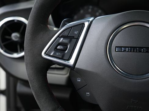 Used 2017 Chevrolet Camaro ZL1 RWD image 34