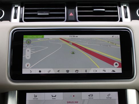 Used 2022 Land Rover Range Rover Westminster Edition image 18