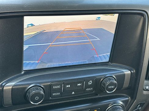 Used 2016 Chevrolet Silverado 1500 High Country image 26