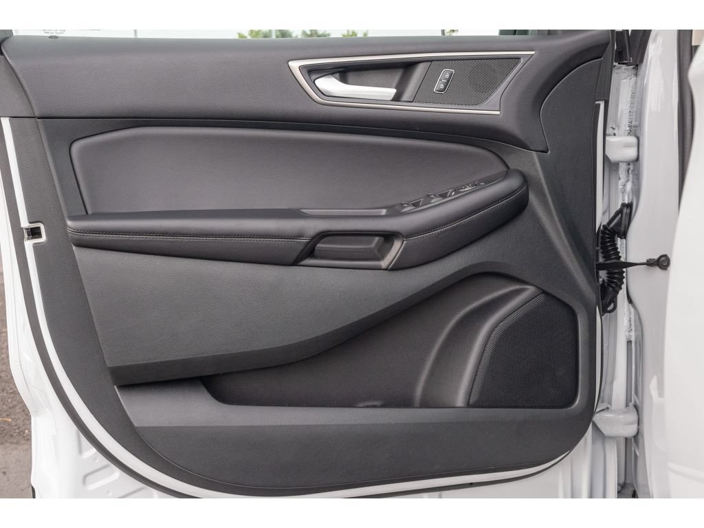 Used 2022 Ford Edge SEL w/ Convenience Package AWD/4WD image 18