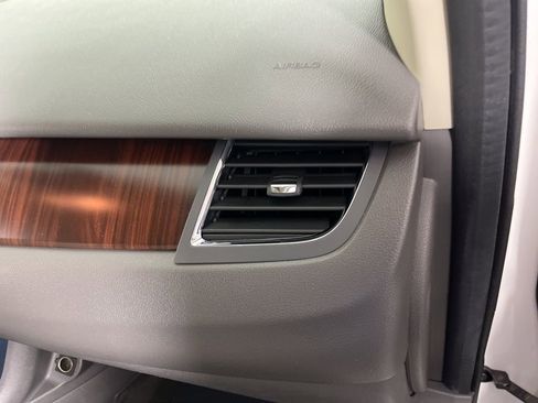 Used 2014 Ford Edge Limited w/ Equipment Group 302A image 21