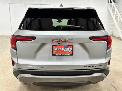 Used 2026 GMC Terrain Elevation AWD/4WD image 6
