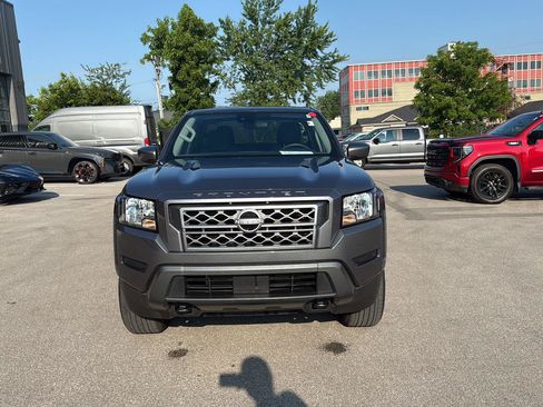 Used 2023 Nissan Frontier SV w/ Tow Package AWD/4WD image 8
