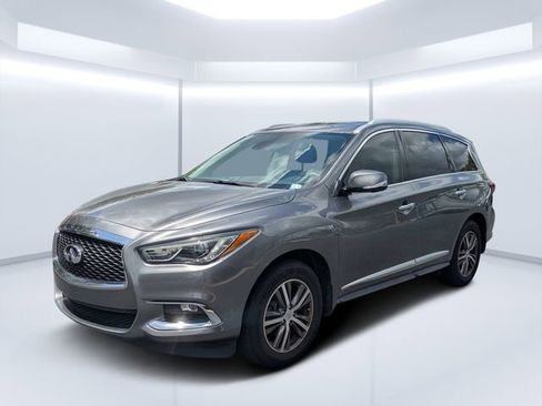 Used 2020 INFINITI QX60 Luxe w/ Essential Package FWD image 7