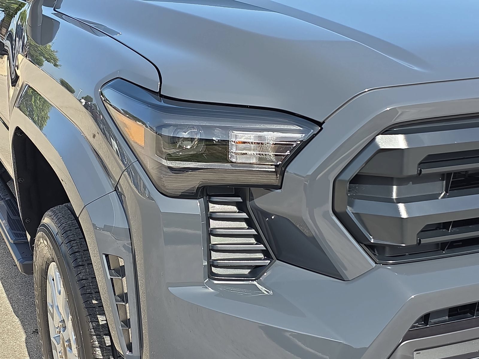 New 2026 Toyota Tacoma SR AWD/4WD image 26