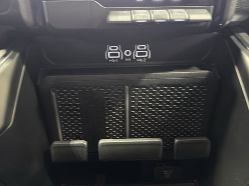 New 2025 RAM 1500 Laramie image 33