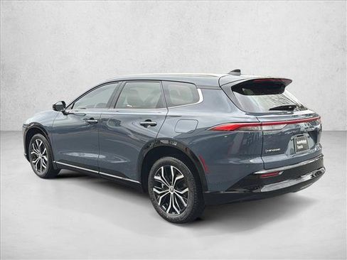New 2026 Toyota Crown Signia XLE image 7